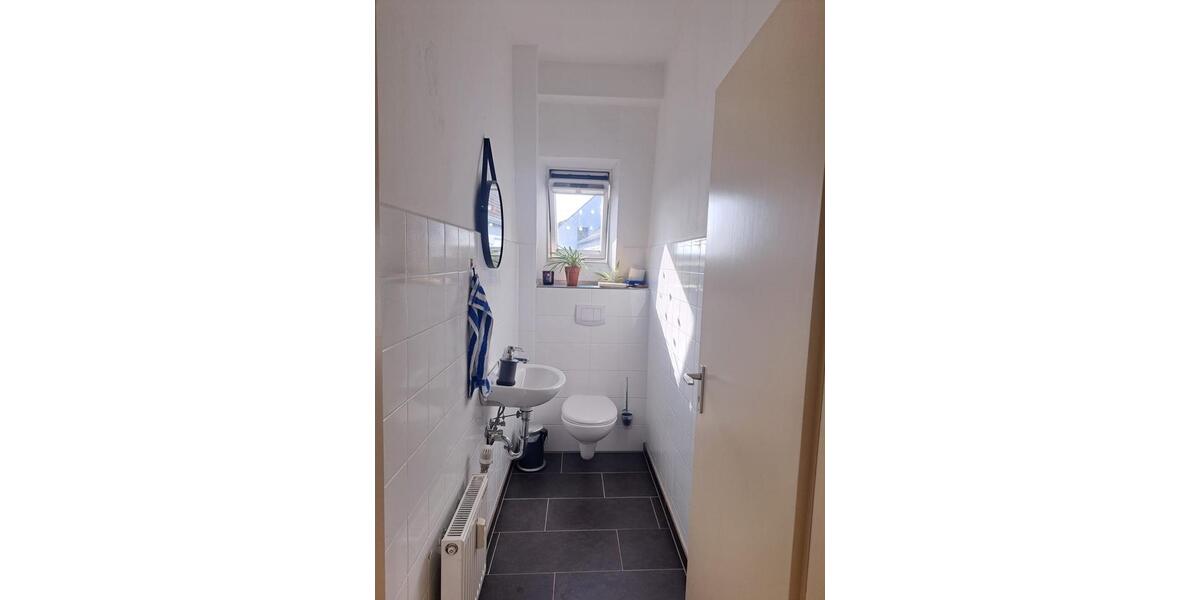 Wohnen auf Zeit Detmold - 3 Zimmer, 110 m&sup2;, 530&euro; | Angebot:26359942