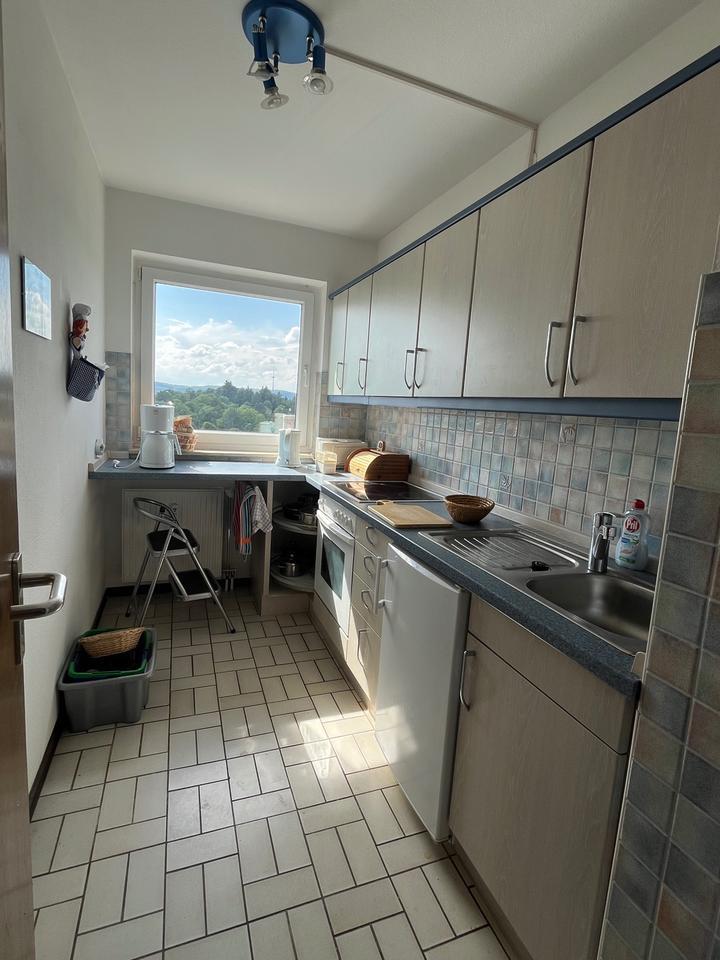 3-Zimmer-Küche-Bad im Apartmenthaus mit Balkon, Kfz-Stellplatz, S