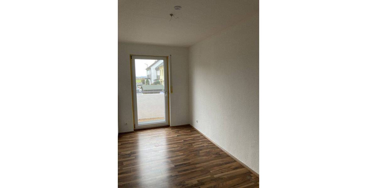 Reihenmittelhaus Schwabach Wolkersdorf - 8 Zimmer, 120 m&sup2;, 1.500&euro; | Angebot:26767945