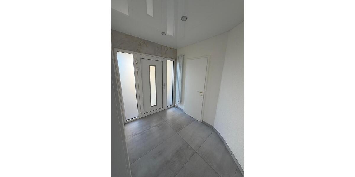 Erdgeschoßwohnung Saarbrücken Brebach-Fechingen - 2 Zimmer, 75 m&sup2;, 850&euro; | Angebot:24347627