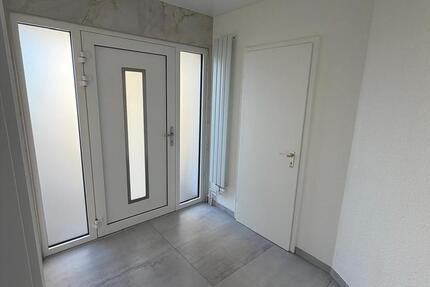 Wohnung Saarbrücken Brebach-Fechingen - 2 Zimmer, 75 m&sup2;, 850&euro; | Angebot:24347627