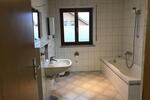 Sofort Einziehen! Modernes Wohnen im Grünen: 4-Zimmerwohnung mit Balkon in Oberneuching