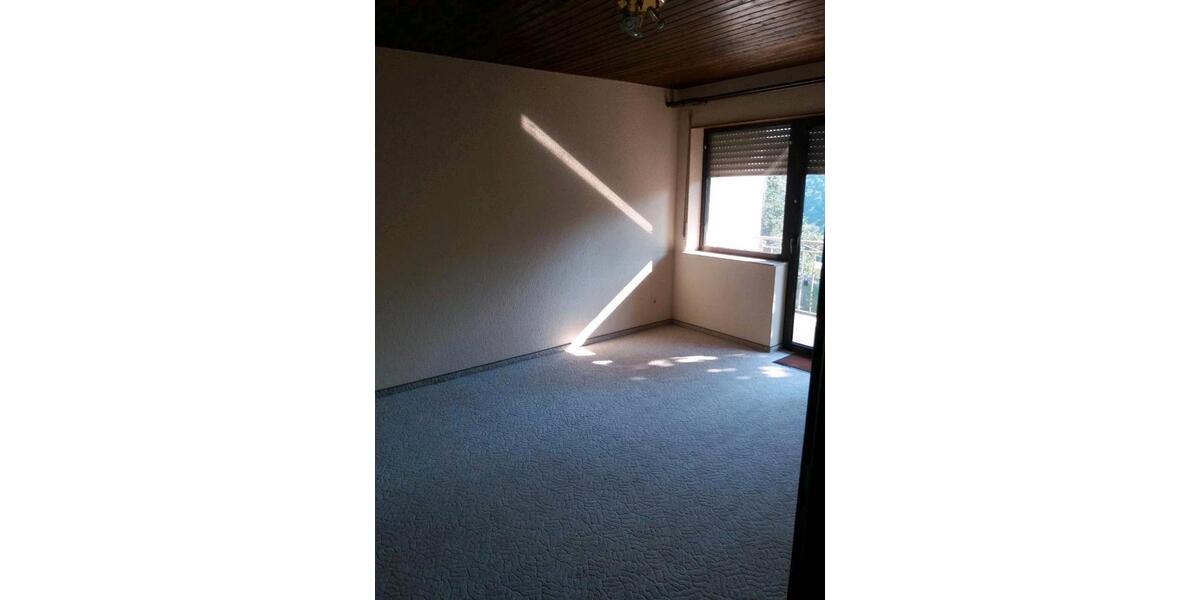 Einfamilienhaus Hermeskeil - 5 Zimmer, 200 m&sup2;, 1.500&euro; | Angebot:26400257