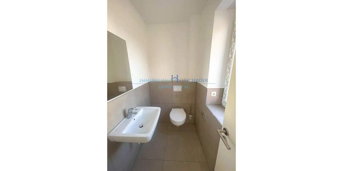 Doppelhaushälfte Neuharlingersiel Seriem - 4 Zimmer, 140 m&sup2;, 1.600&euro; | Angebot:26093710