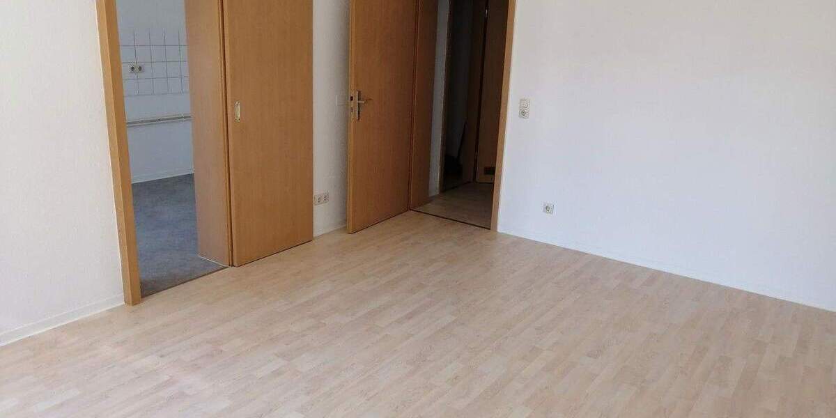Etagenwohnung Magdeburg Buckau - 2 Zimmer, 54 m&sup2;, 330&euro; | Angebot:25732261