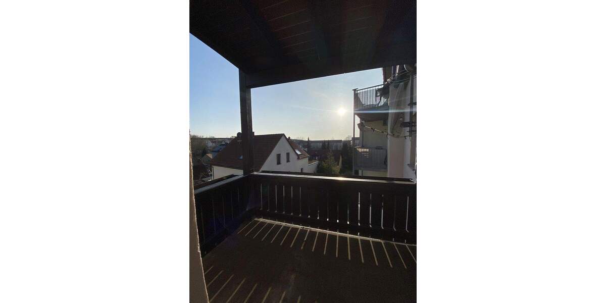 Etagenwohnung Altenburg - 4 Zimmer, 100 m&sup2;, 550&euro; | Angebot:25143840