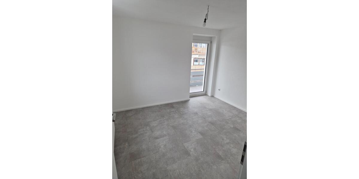 Etagenwohnung Blaibach - 4 Zimmer, 95 m&sup2;, 1.000&euro; | Angebot:24877715