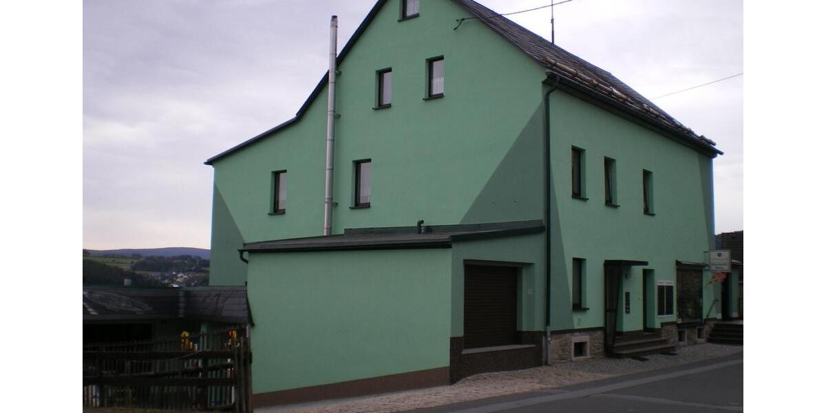 Etagenwohnung Schwarzenberg/Erzgebirge Erzgebirge - 2 Zimmer, 63 m&sup2;, 365&euro; | Angebot:25758528