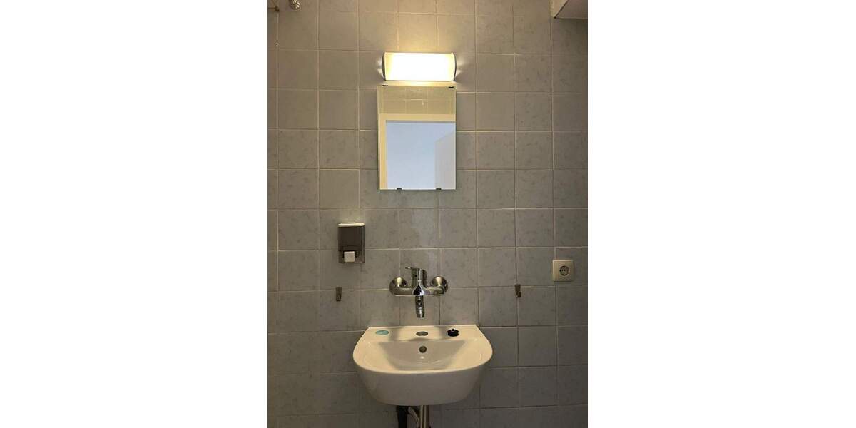 Mehrfamilienhaus, Wohnhaus Berlin Moabit - 2 Zimmer, 68 m&sup2;, 1.250&euro; | Angebot:25745595