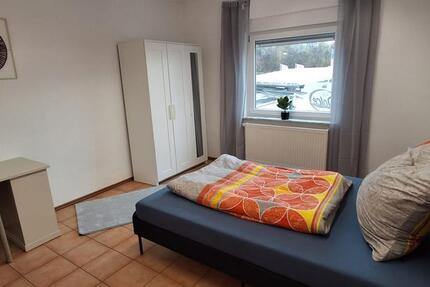 Wohnen auf Zeit Homburg - 7 Zimmer, 17 m&sup2;, 465&euro; | Angebot:26180701