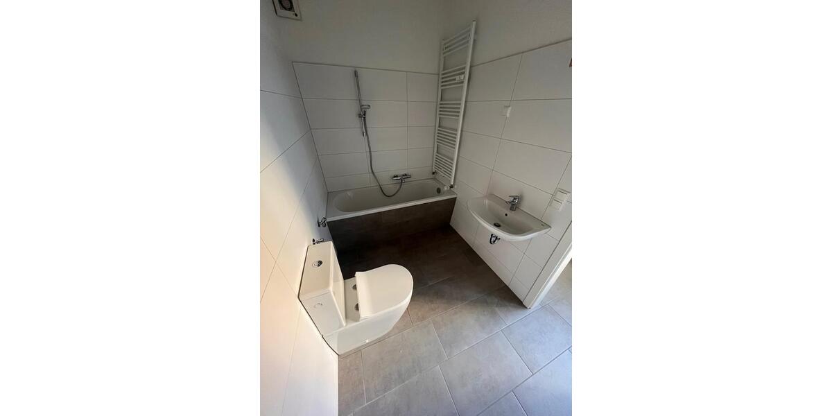 Erdgeschoßwohnung Neuruppin - 2 Zimmer, 63 m&sup2;, 900&euro; | Angebot:25852601