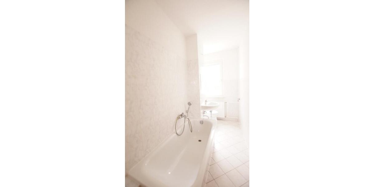 Erdgeschoßwohnung Triptis - 3 Zimmer, 59 m&sup2;, 355&euro; | Angebot:25965217