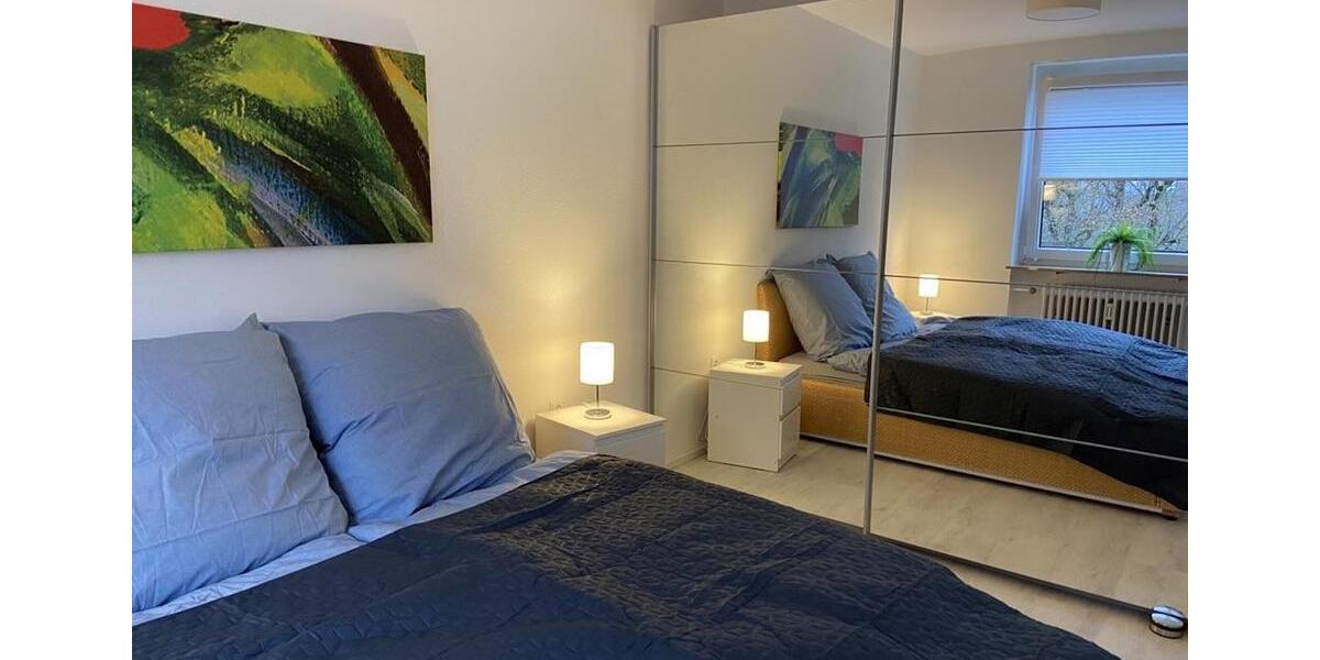 Dachgeschoßwohnung Sindelfingen Sindelfingen (Stadt) - 2 Zimmer, 50 m&sup2;, 1.100&euro; | Angebot:26660012