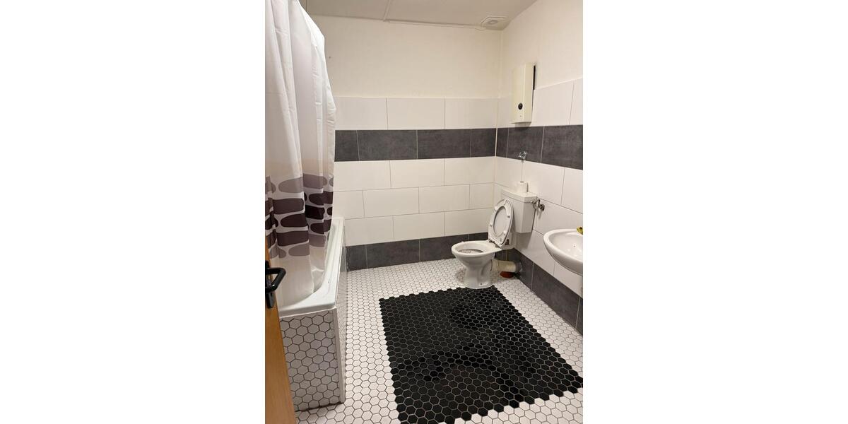 Wohnen auf Zeit Duisburg Rheinhausen - 3 Zimmer, 15 m&sup2;, 415&euro; | Angebot:25282538