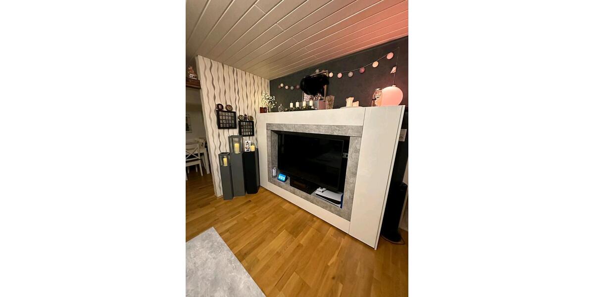 Dachgeschoßwohnung Kaufungen - 3 Zimmer, 64 m&sup2;, 650&euro; | Angebot:24512256