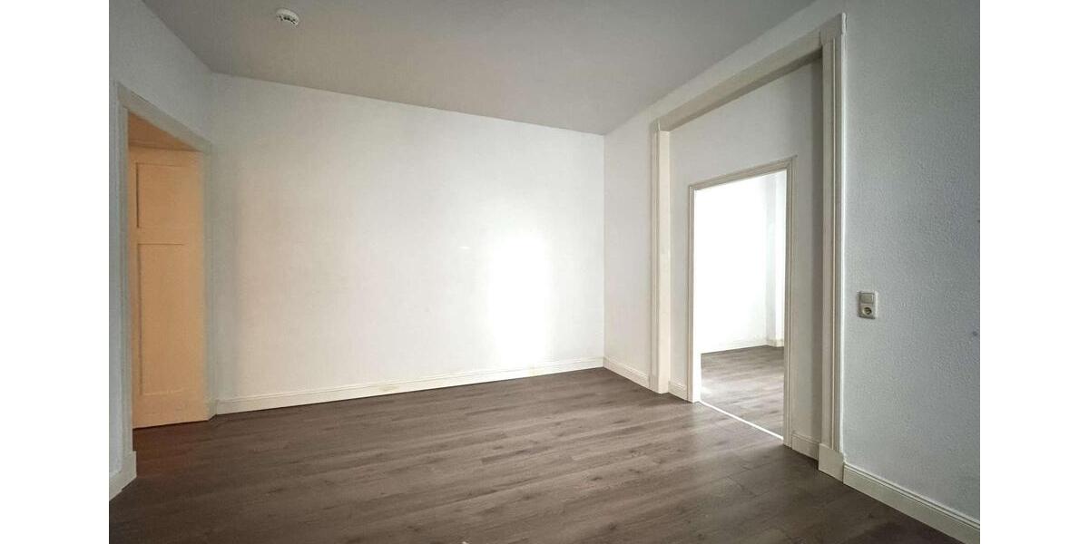 Hochparterre Schwerin - 4 Zimmer, 100 m&sup2;, 850&euro; | Angebot:24827383