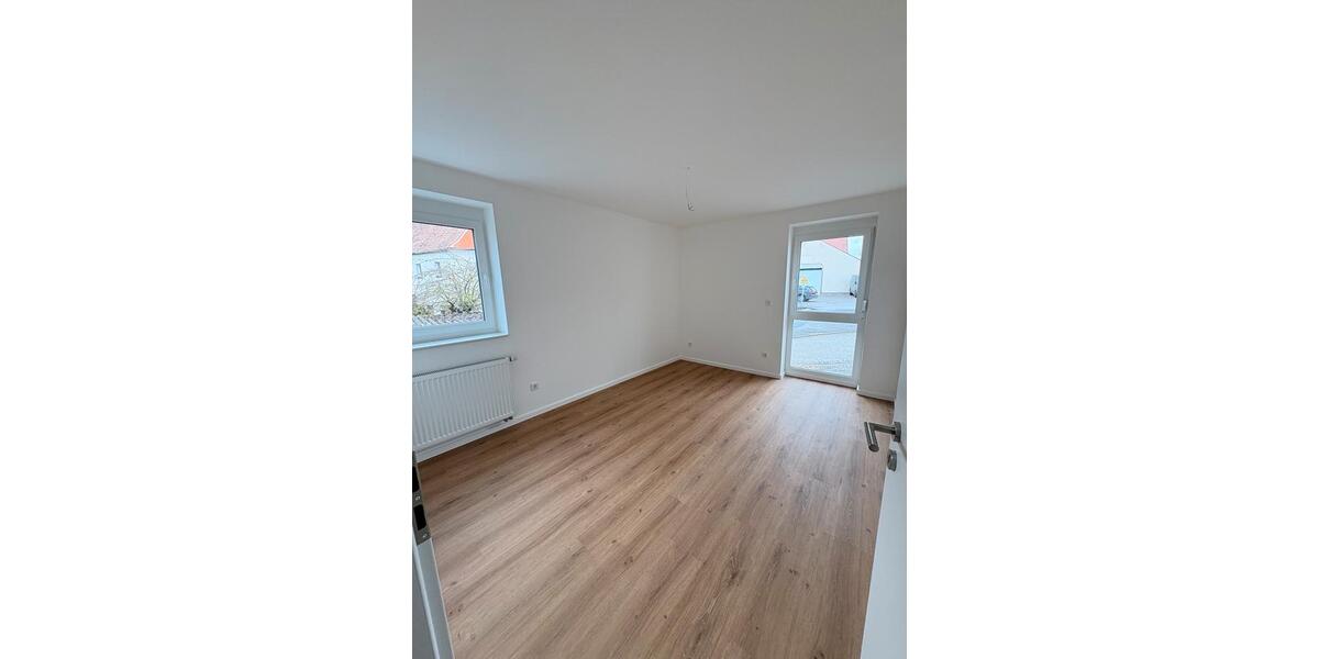Erdgeschoßwohnung Allersberg Eismannsdorf - 3 Zimmer, 58 m&sup2;, 880&euro; | Angebot:25082284