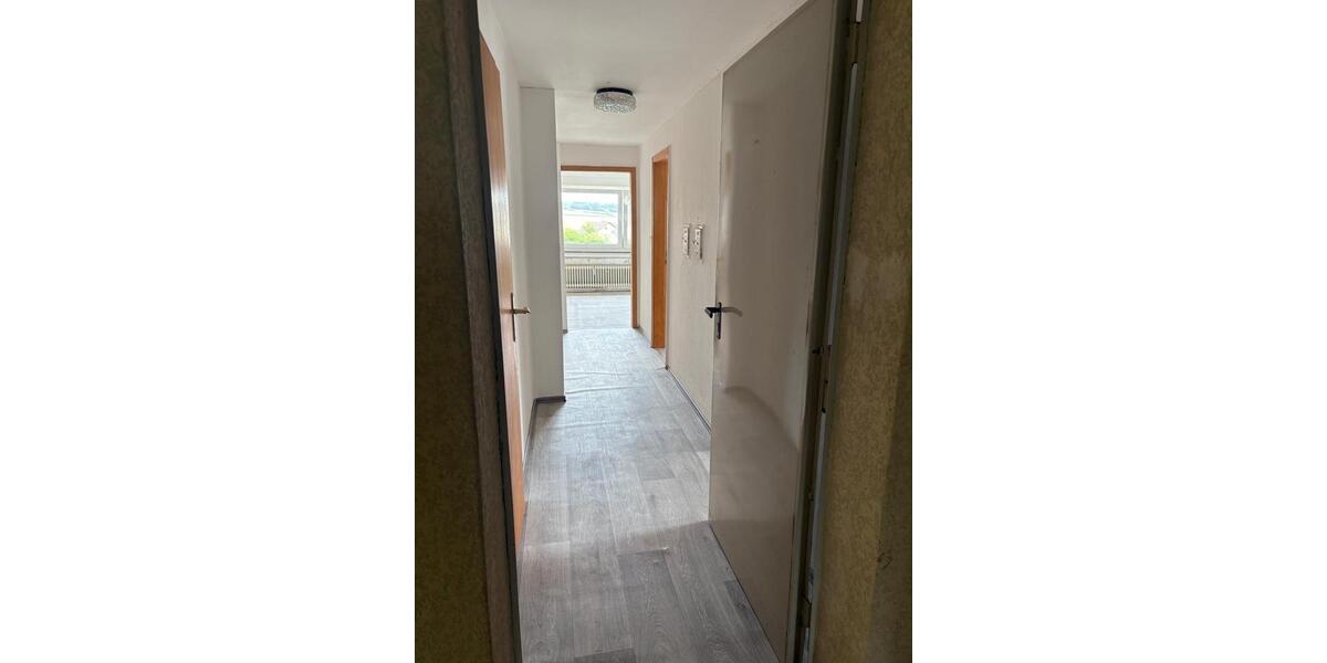 Dachgeschoßwohnung Hessisch Oldendorf - 3 Zimmer, 80 m&sup2;, 800&euro; | Angebot:24378129