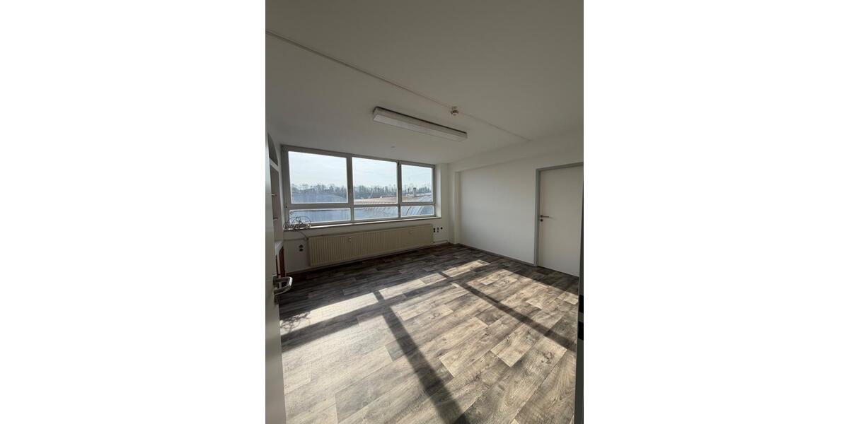 Gewerbeobjekt Neuötting - 1.200&euro; | Angebot:25884380