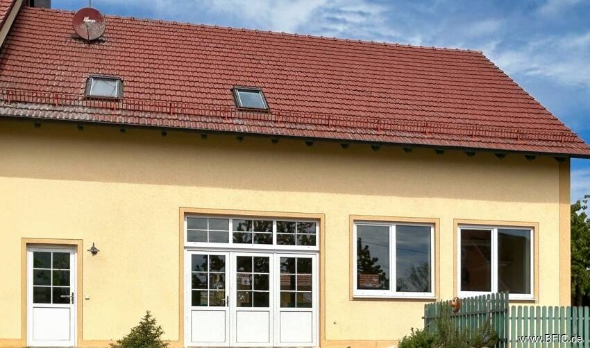 Gewerbeobjekt Moorenweis Römertshofen - 3 Zimmer, 95 m&sup2;, 1.500&euro; | Angebot:26742025