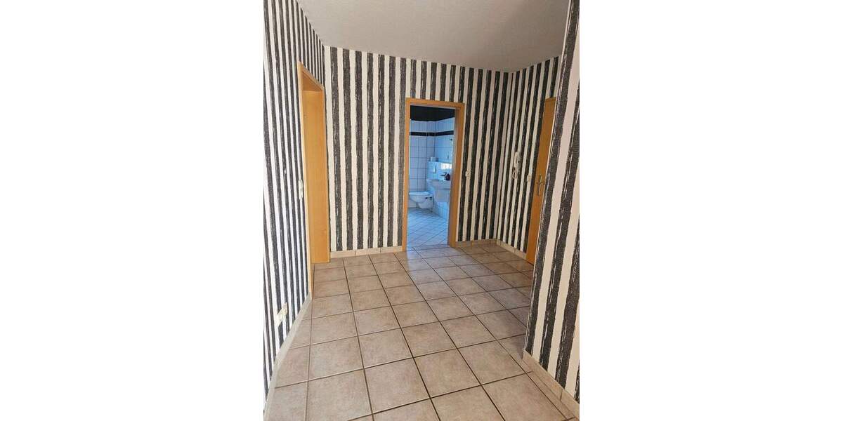 Terrassenwohnung Hohenwestedt - 3 Zimmer, 90 m&sup2;, 850&euro; | Angebot:24401346