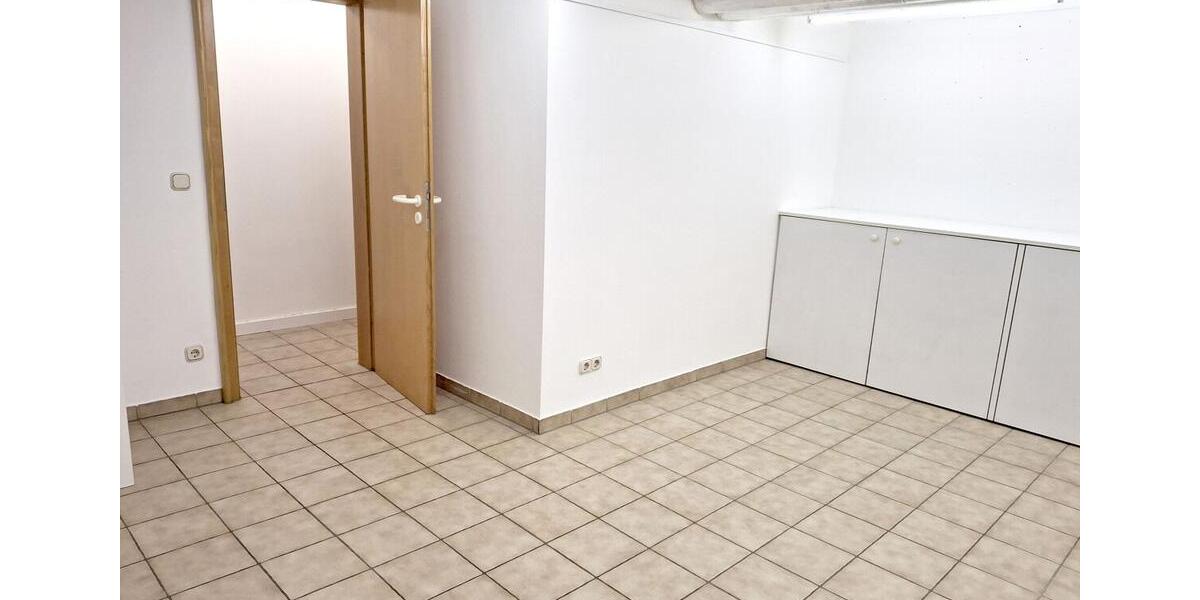 Gewerbeobjekt Deggendorf - 700&euro; | Angebot:25354368