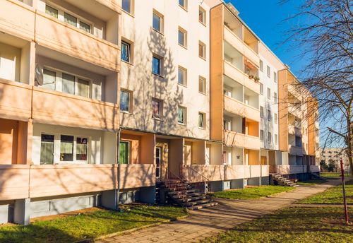 Etagenwohnung Hettstedt - 4 Zimmer, 70 m&sup2;, 328&euro; | Angebot:25257291