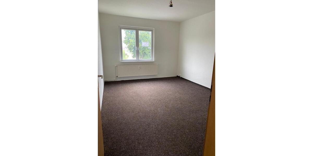 Etagenwohnung Milower Land - 4 Zimmer, 90 m&sup2;, 860&euro; | Angebot:26633851