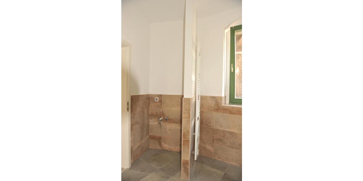 Erdgeschoßwohnung Kirchberg - 3 Zimmer, 62 m&sup2;, 490&euro; | Angebot:26068178