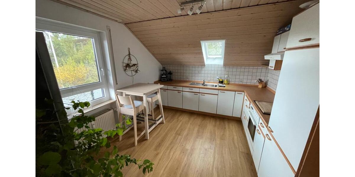 Wohnen auf Zeit Güntersleben - 2 Zimmer, 60 m&sup2;, 120&euro; | Angebot:26254302