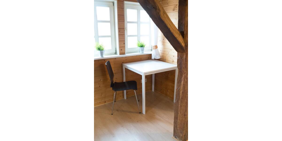 Dachgeschoßwohnung Bad Wildungen - 1 Zimmer, 17 m&sup2;, 220&euro; | Angebot:24878849