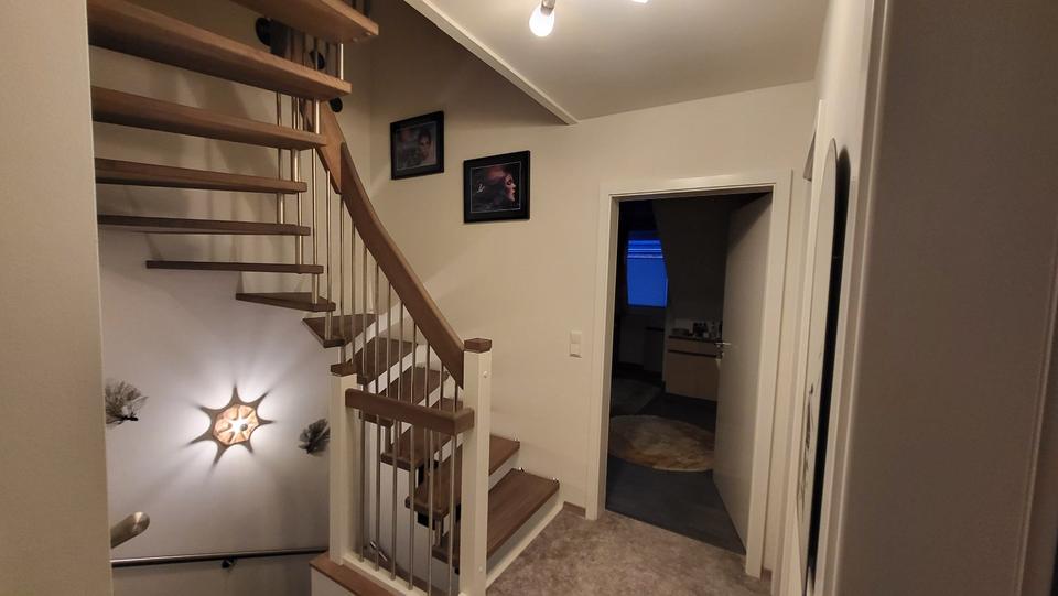 Etagenwohnung Dahlenburg - 5 Zimmer, 130 m&sup2;, 1.450&euro; | Angebot:25128220