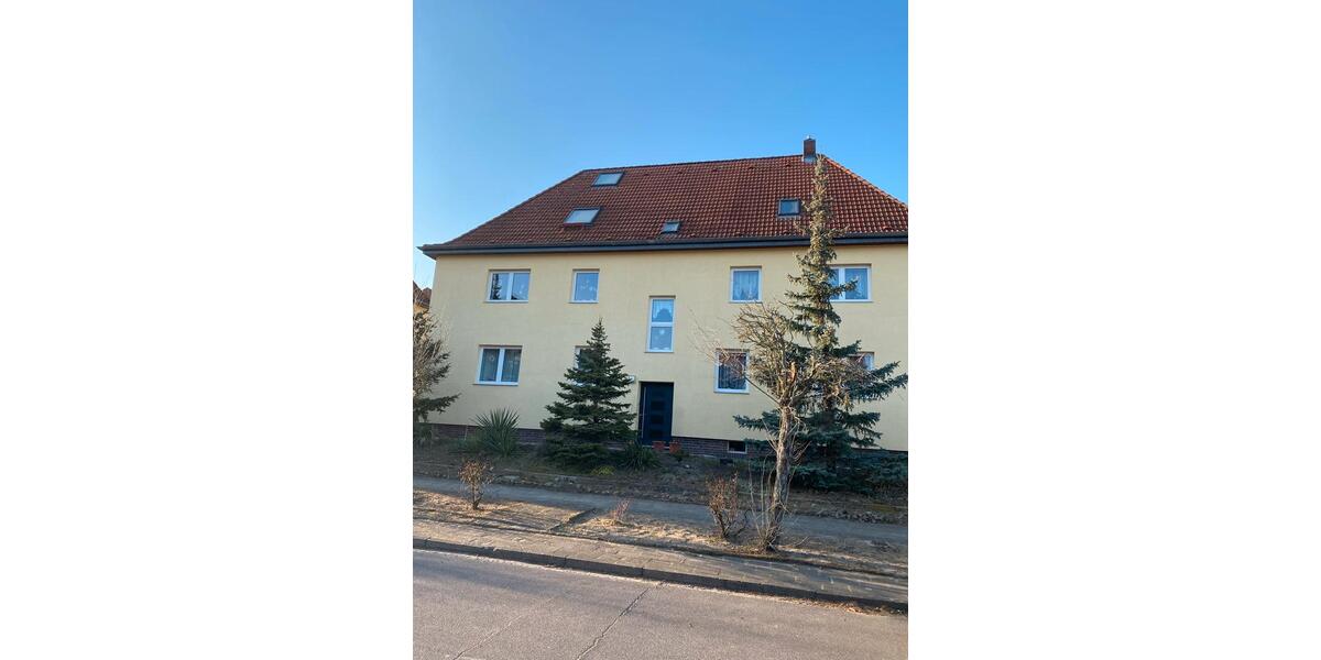 Dachgeschoßwohnung Stendal - 2 Zimmer, 85 m&sup2;, 500&euro; | Angebot:25285615