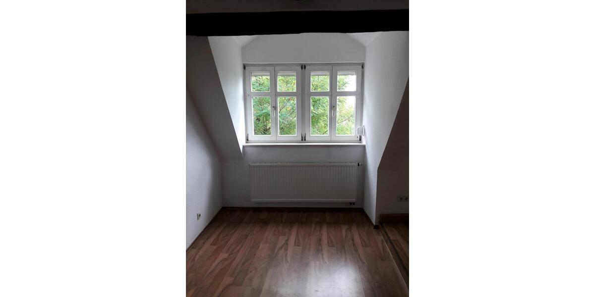 Dachgeschoßwohnung Bad Schmiedeberg - 1.5 Zimmer, 38 m&sup2;, 225&euro; | Angebot:26678262
