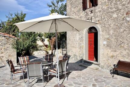 Haus Sigmaringen - 5 Zimmer, 100 m&sup2;, 78&euro; | Angebot:25052987