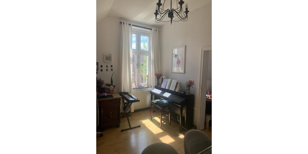 Dachgeschoßwohnung Herne - 2.5 Zimmer, 73 m&sup2;, 585&euro; | Angebot:26399081