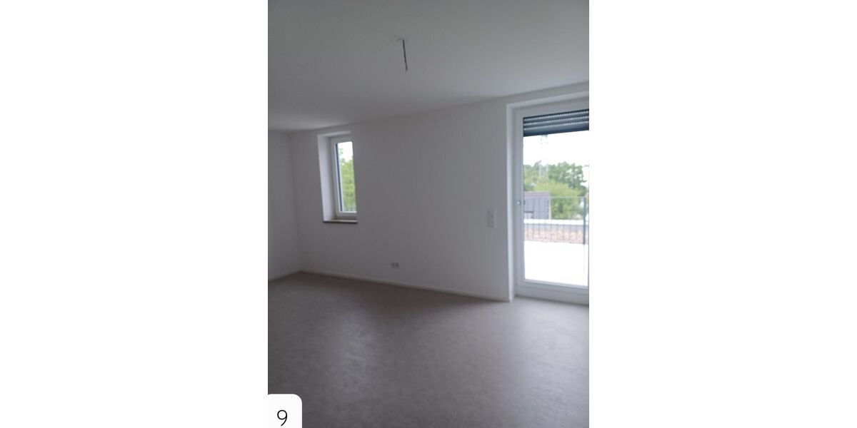 Komfortable 2-Zimmer-Wohnung mit Balkon und Dachterrasse - Appartement Stadtbergen | Angebot:26832027