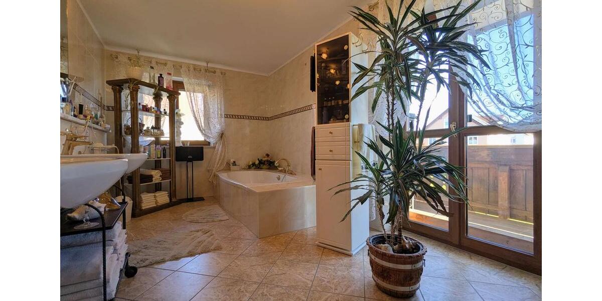 Etagenwohnung Moosinning - 4 Zimmer, 160 m&sup2;, 2.000&euro; | Angebot:24427779