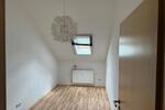 Dachgeschoßwohnung Homburg - 4 Zimmer, 95 m&sup2;, 750&euro; | Angebot:26413157