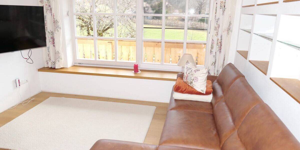 Etagenwohnung Lenggries - 4 Zimmer, 161 m&sup2;, 2.250&euro; | Angebot:26129498