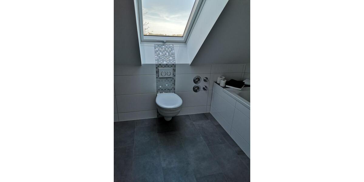 Dachgeschoßwohnung Wörth - 1 Zimmer, 43 m&sup2;, 750&euro; | Angebot:24728298