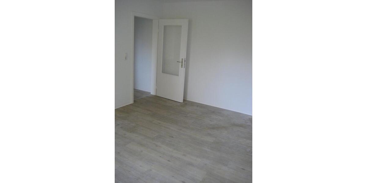 Etagenwohnung Seehausen (Altmark) - 3 Zimmer, 62 m&sup2;, 280&euro; | Angebot:9120040