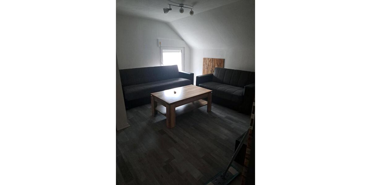 Dachgeschoßwohnung Florstadt - 1 Zimmer, 45 m&sup2;, 700&euro; | Angebot:26593151