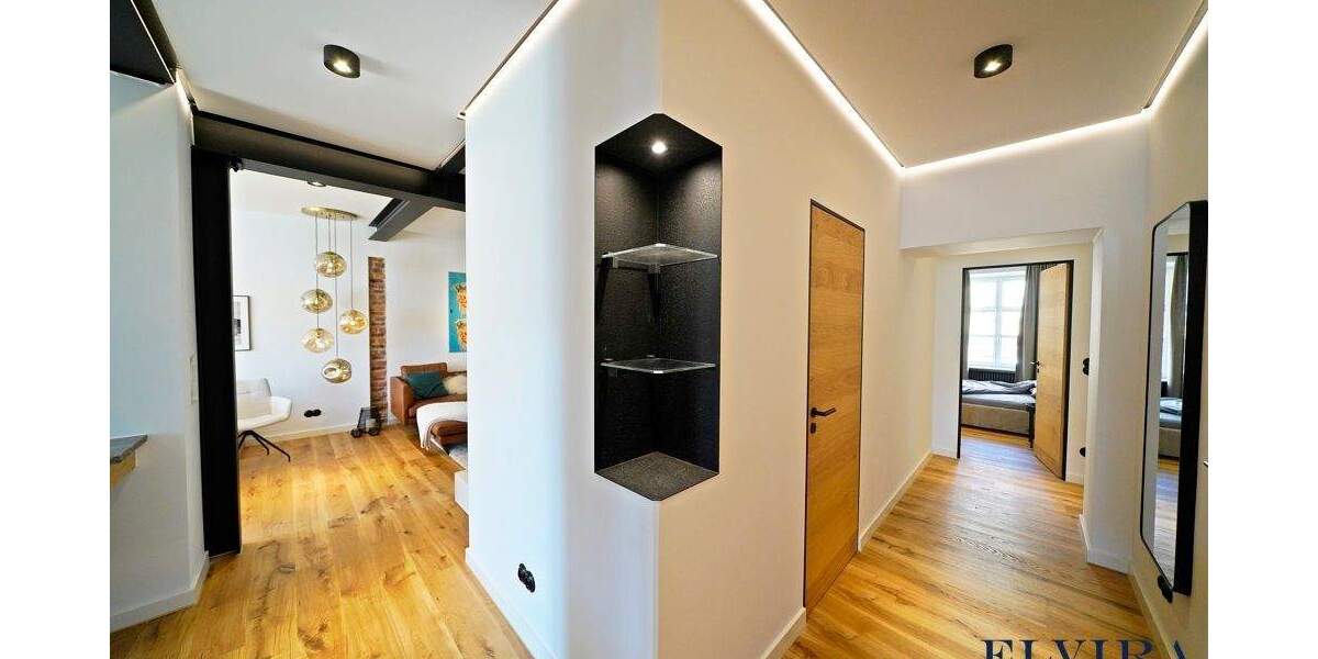 Etagenwohnung München Altstadt-Lehel - 4 Zimmer, 112 m&sup2;, 4.540&euro; | Angebot:25703614