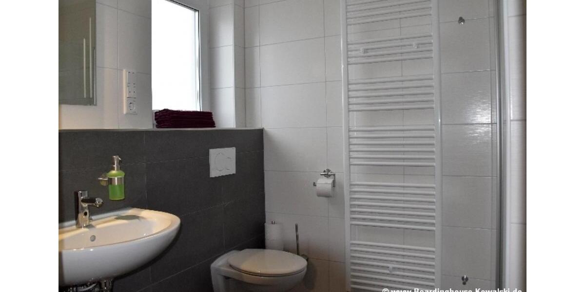 Wohnen auf Zeit Edewecht - 2 Zimmer, 35 m&sup2;, 45&euro; | Angebot:24457484