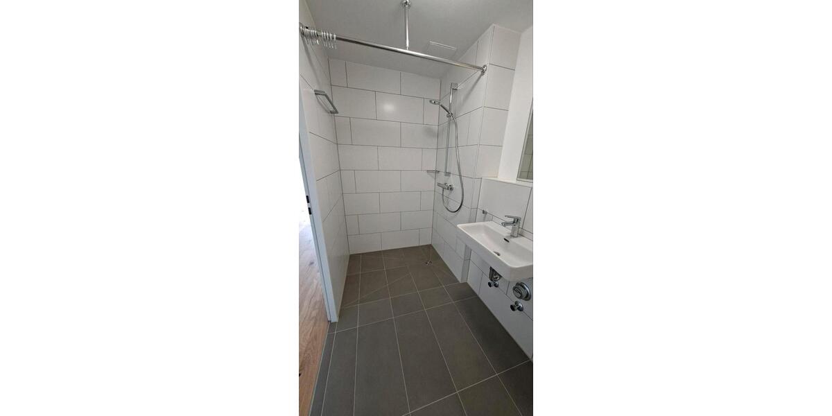 Etagenwohnung Regensburg Brandlberg - 1 Zimmer, 21 m&sup2;, 640&euro; | Angebot:26458391