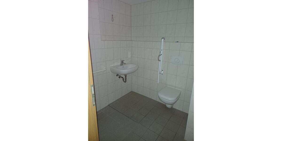 Etagenwohnung Bad Lobenstein - 2 Zimmer, 39 m&sup2;, 329&euro; | Angebot:24817788