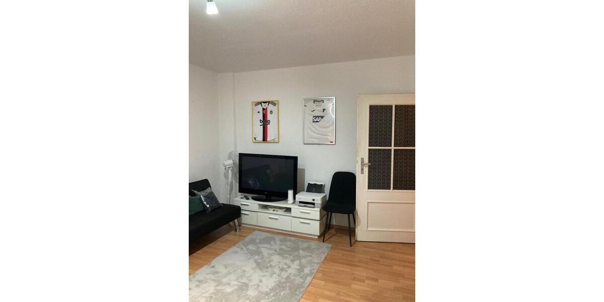 Etagenwohnung Ludwigshafen am Rhein Ludwigshafen-Hemshof - 2 Zimmer, 58 m&sup2;, 590&euro; | Angebot:26563077