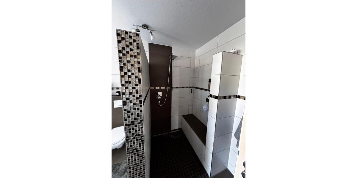 Erdgeschoßwohnung Attenweiler - 3.5 Zimmer, 125 m&sup2;, 1.400&euro; | Angebot:26380292