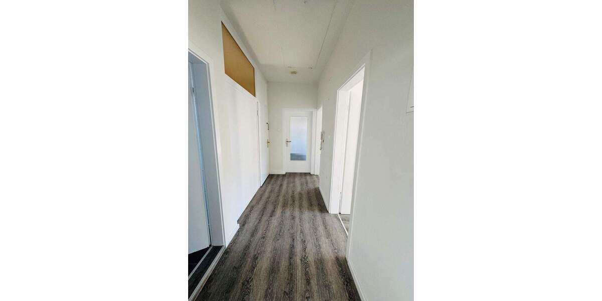 Etagenwohnung Mannheim Sandhofen - 3 Zimmer, 75 m&sup2;, 700&euro; | Angebot:25821094